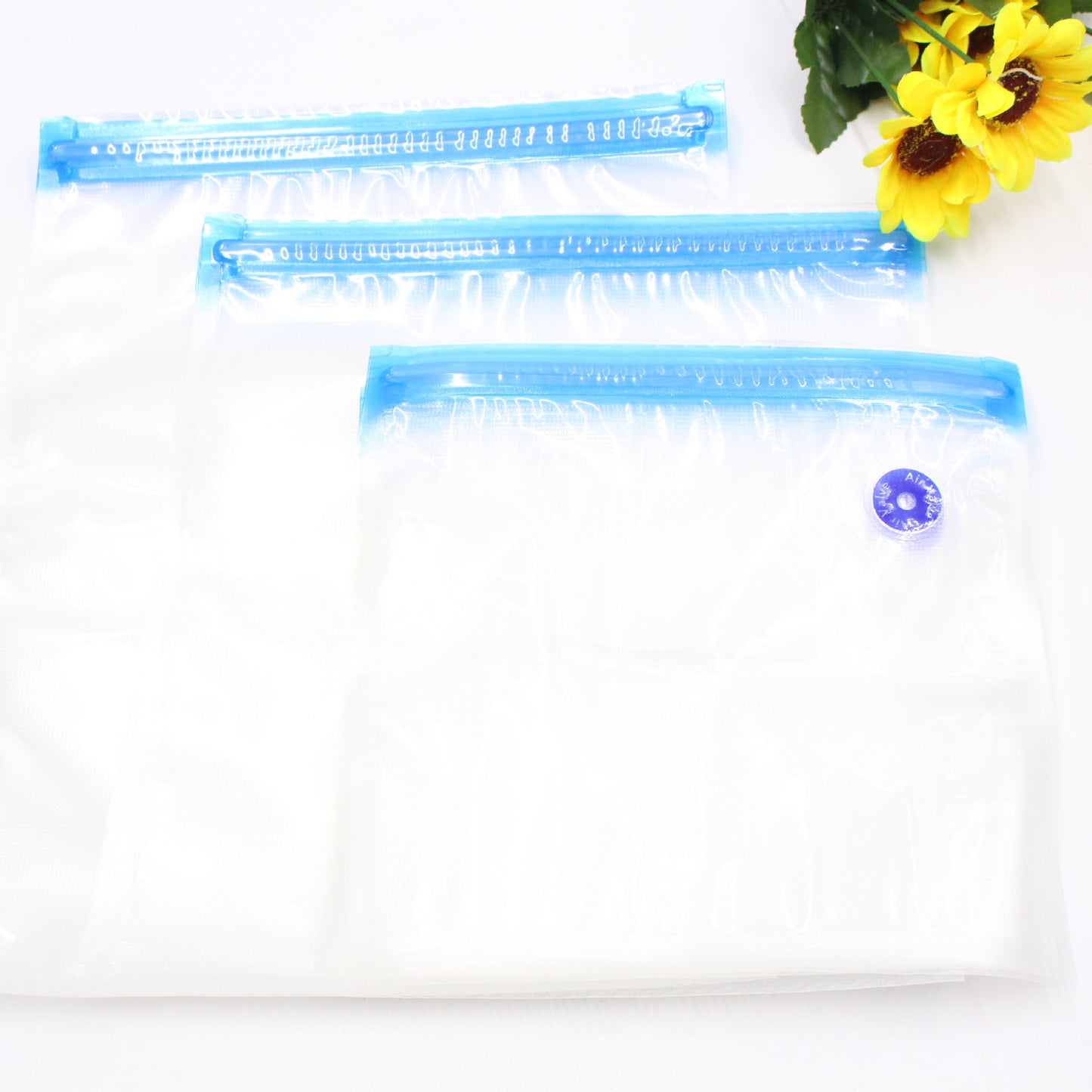 Reusable embossed vacuum packaging bag