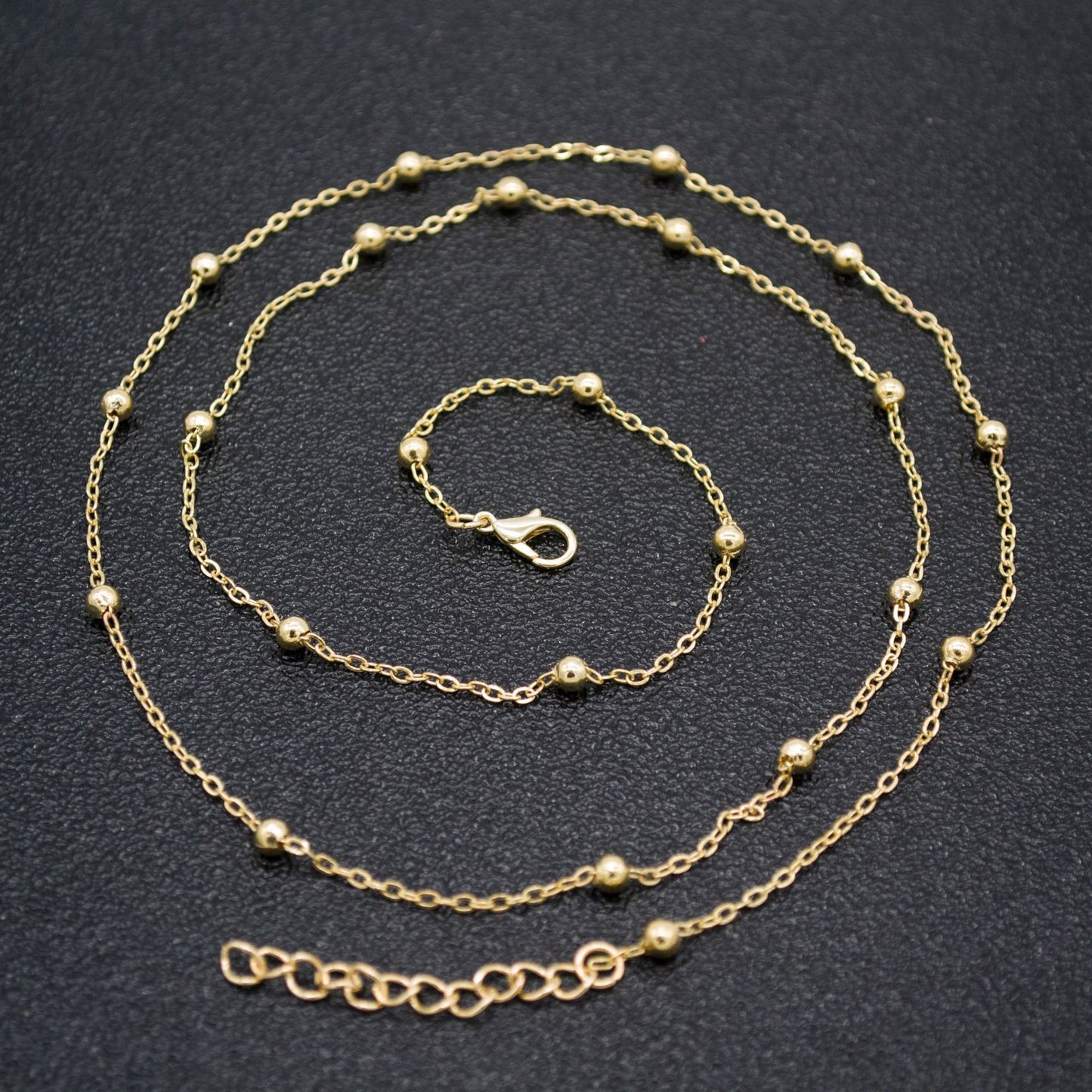 Women Golden large bead chain waist - Watch & Jewelry