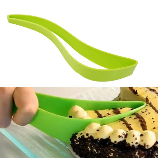 Integrated birthday cake knife