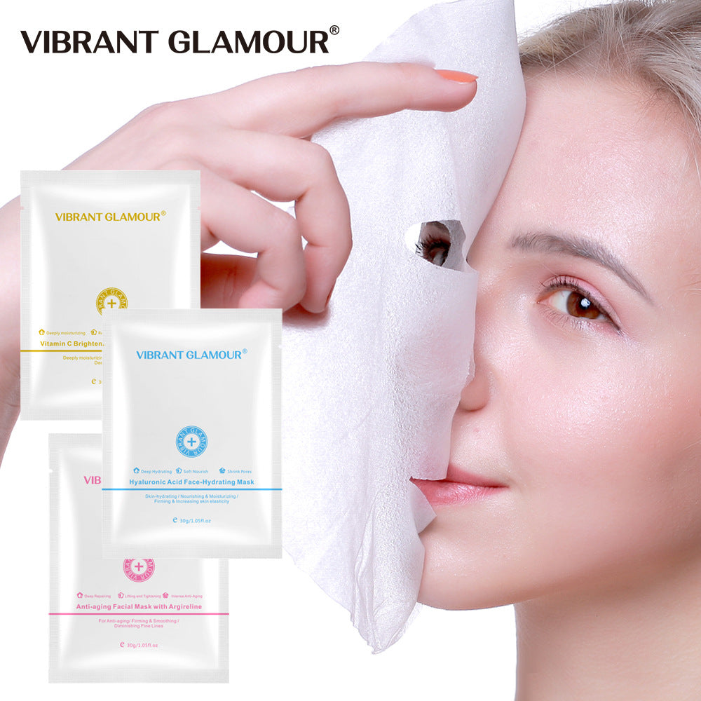 VIBRANT GLAMOUR VC Brightening Mask