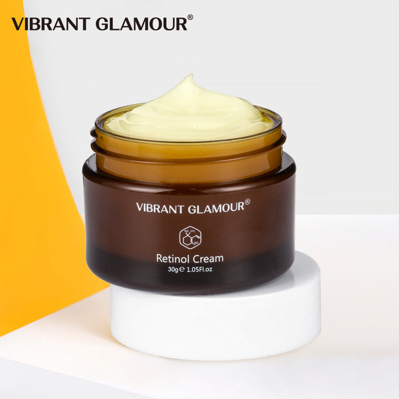 VIBRANT GLAMOUR Retinol Cream